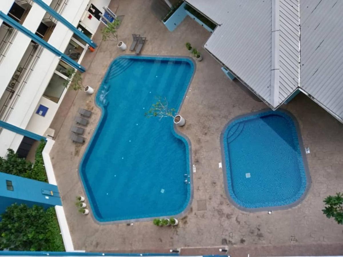 Pantai Puteri Melaka - Seaview 2 Bedroom Tanjung Kling Kültér fotó