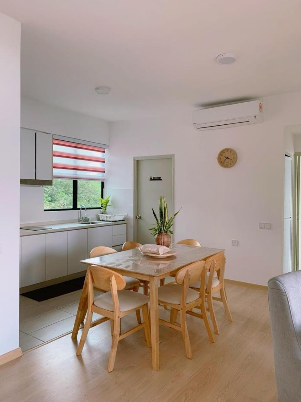 Pantai Puteri Melaka - Seaview 2 Bedroom Tanjung Kling Kültér fotó