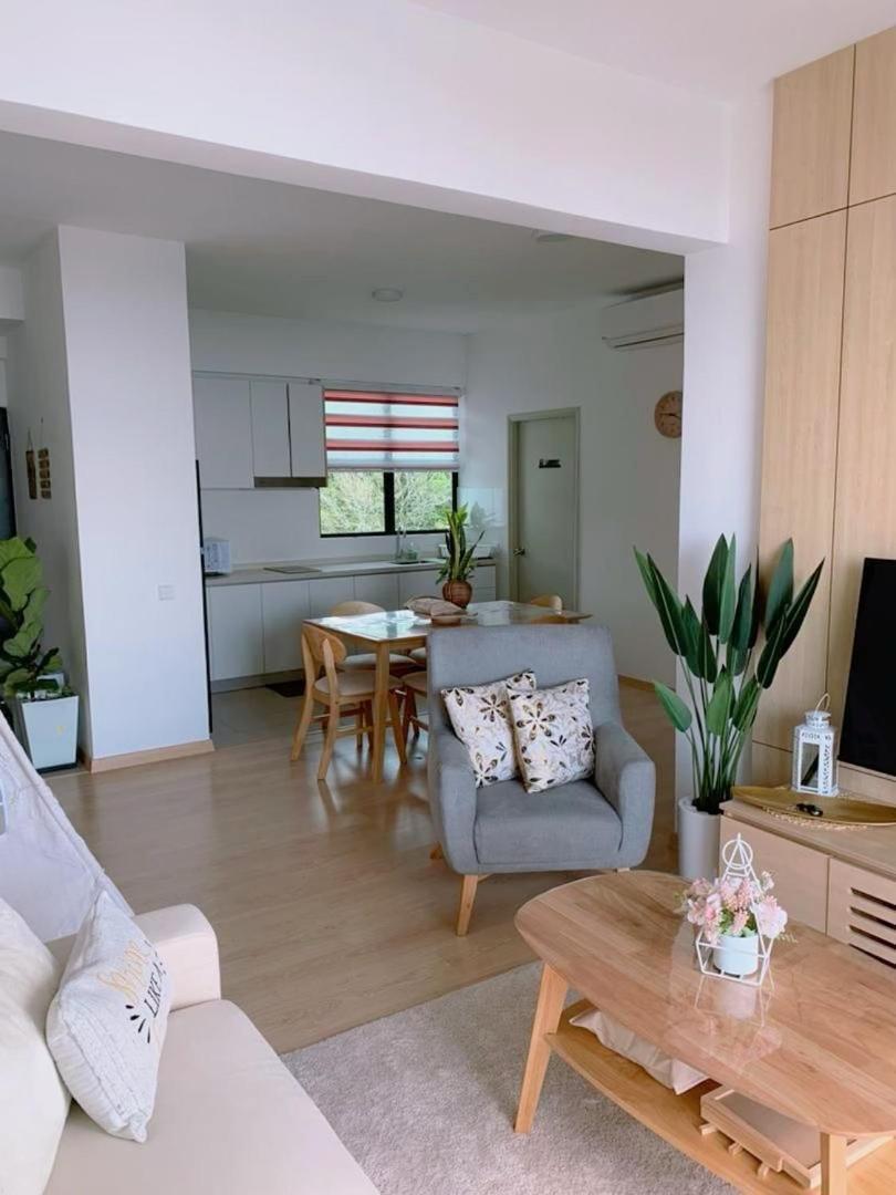 Pantai Puteri Melaka - Seaview 2 Bedroom Tanjung Kling Kültér fotó